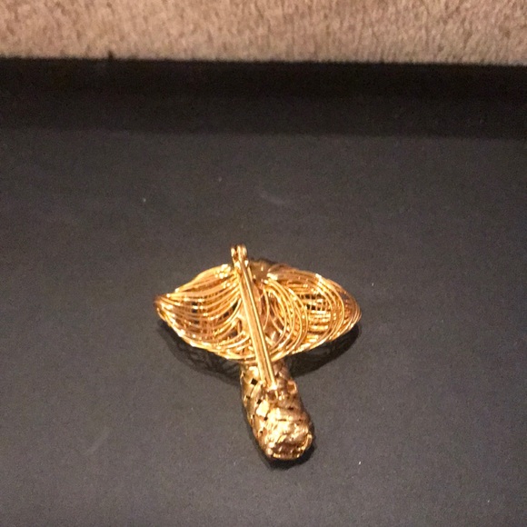 A gold wired mushroom - Picture 3 of 5